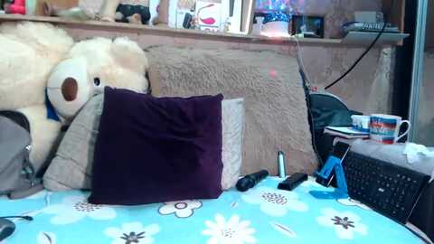 marinka_ @ myfreecams on 20231018