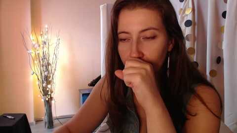 miriamrose @ myfreecams on 20231018