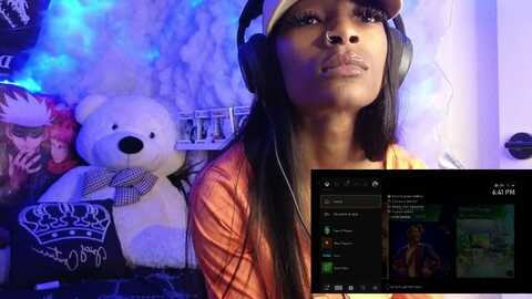 niviawolfe @ myfreecams on 20231018