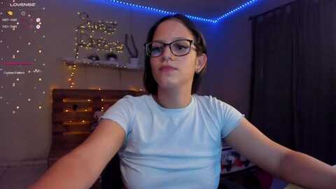 perfecttpeach @ myfreecams on 20231018