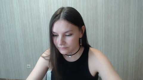 quanishaa @ myfreecams on 20231018