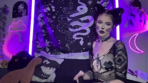 rileywoods @ myfreecams on 20231018