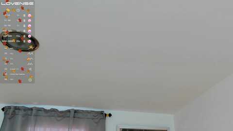 sweet_ari @ myfreecams on 20231018