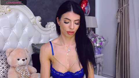 tesa000 @ myfreecams on 20231018