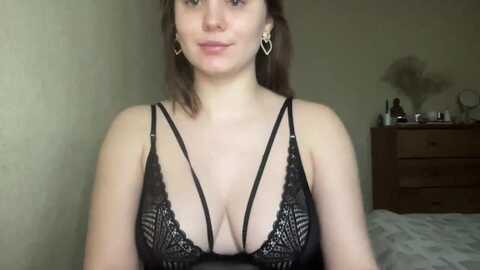 tifanytatum @ myfreecams on 20231018