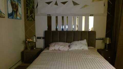 uglygirl_ @ myfreecams on 20231018