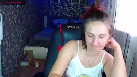 agathanoxe @ myfreecams on 20231019