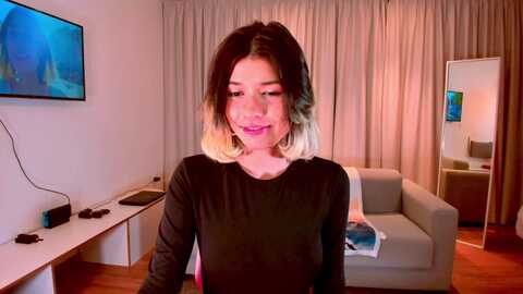 agostinha_red @ myfreecams on 20231019