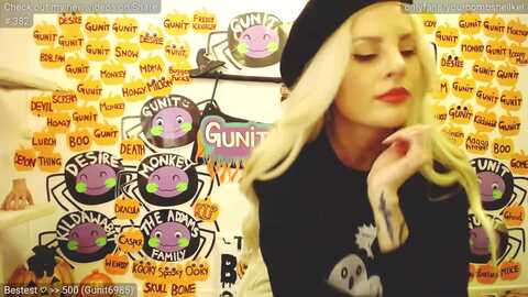 boo_crew @ myfreecams on 20231019