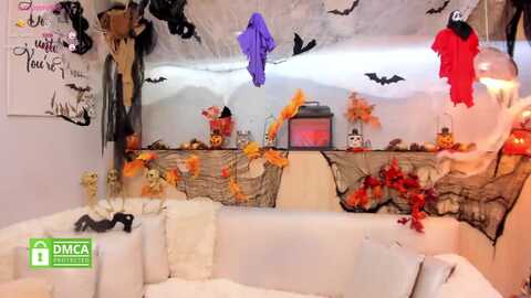 chaneladams_ @ myfreecams on 20231019