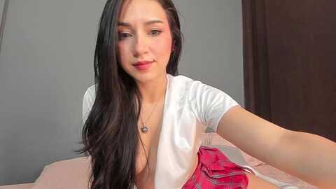 dariadiaz_ @ myfreecams on 20231019