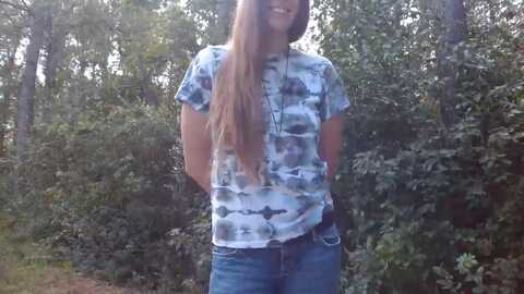 girloffgrid @ myfreecams on 20231019