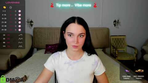 lizabeth_wolf @ myfreecams on 20231019