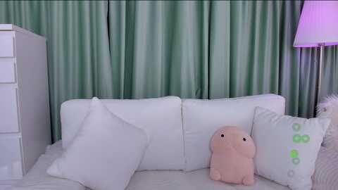 maya_di @ myfreecams on 20231019