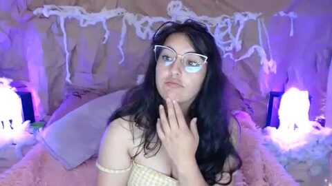 melody_cute @ myfreecams on 20231019