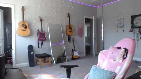 meredithbae @ myfreecams on 20231019