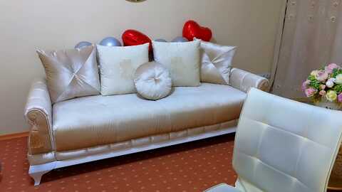 wittybunnyy @ myfreecams on 20231019