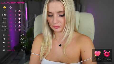 elissa_moon @ myfreecams on 20231020