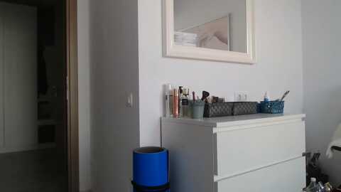 hrystina_ @ myfreecams on 20231020