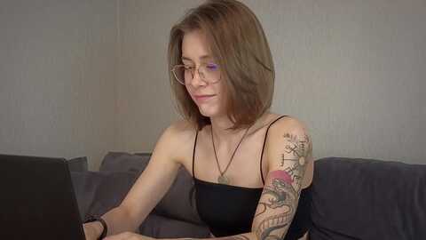 keepspark @ myfreecams on 20231020