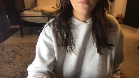 laceyjames24 @ myfreecams on 20231020