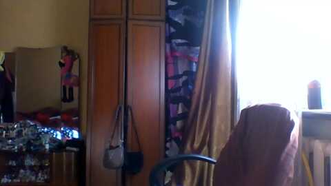 memmar @ myfreecams on 20231020