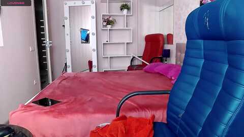 nympetamine @ myfreecams on 20231020
