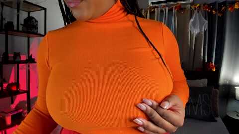 sexicanela99 @ myfreecams on 20231020