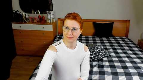 sofiareginald @ myfreecams on 20231020