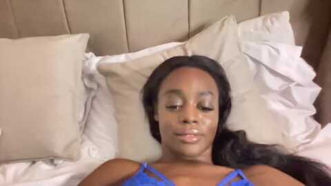 sweetxebony1 @ myfreecams on 20231020