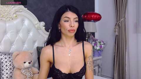 tesa000 @ myfreecams on 20231020
