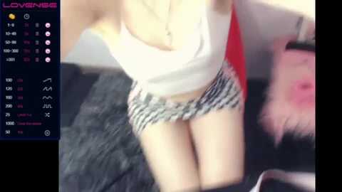 babyblondie99 @ myfreecams on 20231021