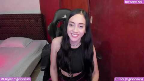 evi3_ @ myfreecams on 20231021