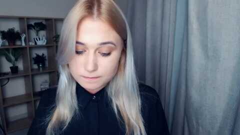 kukla_kolduna @ myfreecams on 20231021