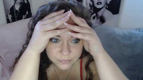 kylie_mcfly @ myfreecams on 20231021