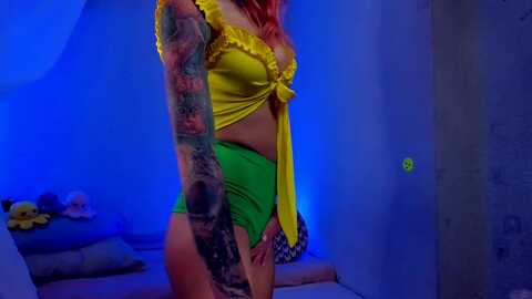 licklizz @ myfreecams on 20231021