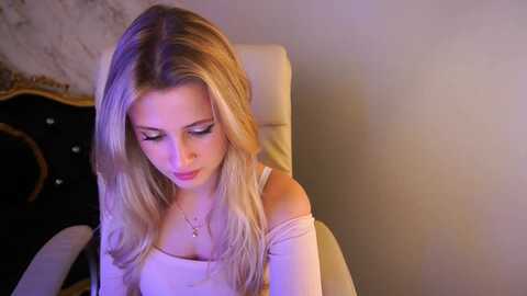 petitelexy @ myfreecams on 20231021