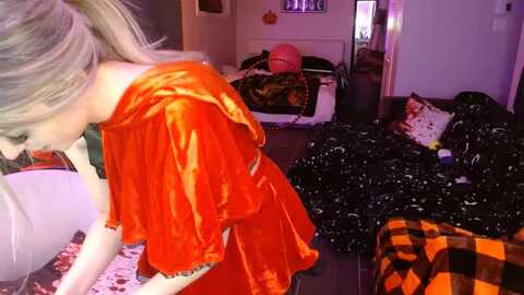 serafina @ myfreecams on 20231021