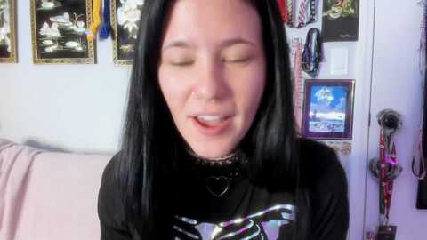 spooky_bish @ myfreecams on 20231021