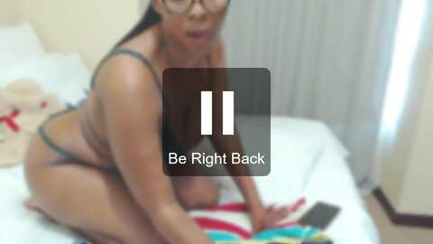 stonefruit81 @ myfreecams on 20231021