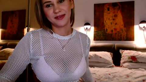 ana_rose @ myfreecams on 20231022