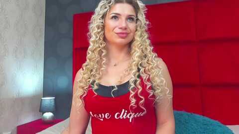 irisbella @ myfreecams on 20231022