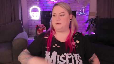 mari_jae @ myfreecams on 20231022