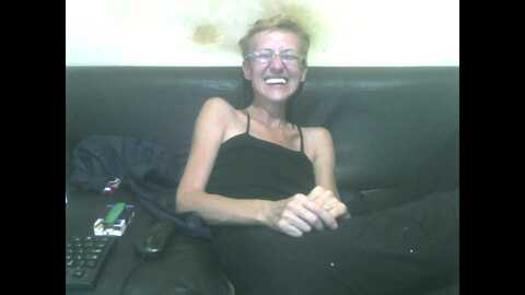 sexygeny @ myfreecams on 20231022