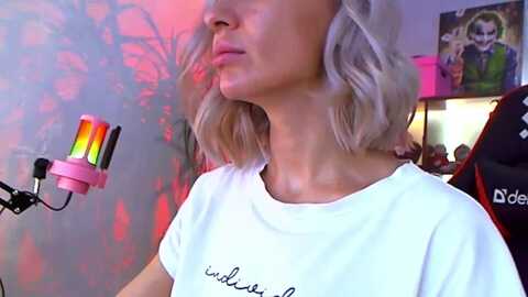 blonde_inside