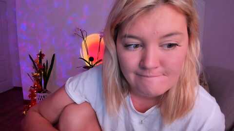 fire_ice_emma @ myfreecams on 20231023