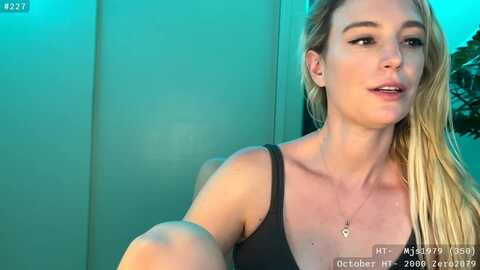 janeallday @ myfreecams on 20231023