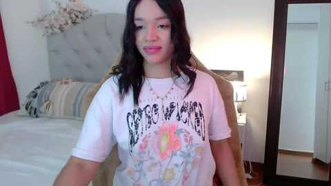 kiararose22 @ myfreecams on 20231023