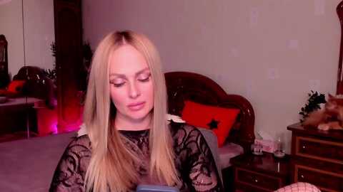 libby_nora @ myfreecams on 20231023