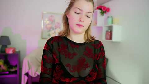 mia_melano_ @ myfreecams on 20231023